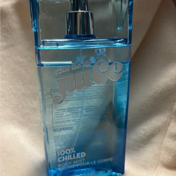 Cosmopolitan Eau de Juice 100% Chilled Body Mist - Picture 2 of 3